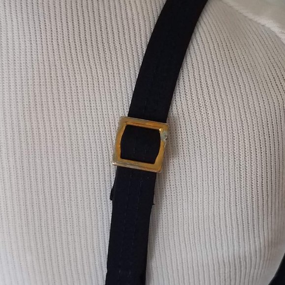 La Blanca Petal Pusher Bikini Top Size 10 - Picture 6 of 9